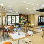 Hotel Greet Angouleme 2*