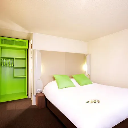 Greet Angoulême Hotel 2*