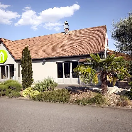 Greet Angouleme Hotel 2*