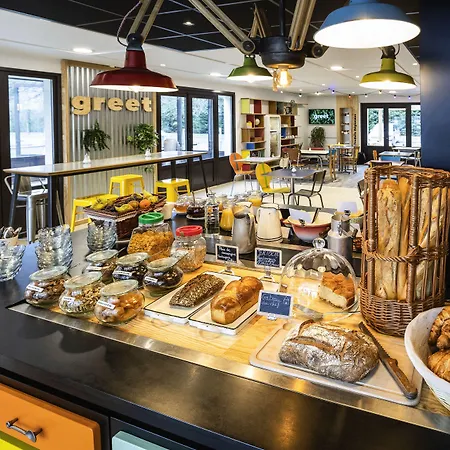 Hotel Greet Angouleme 2*