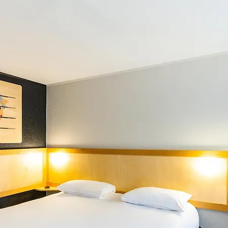 Hotel Greet Angouleme 2*