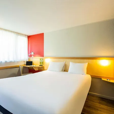 Greet Angoulême Hotel