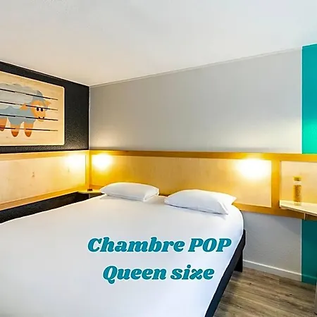 Greet Angouleme Отель