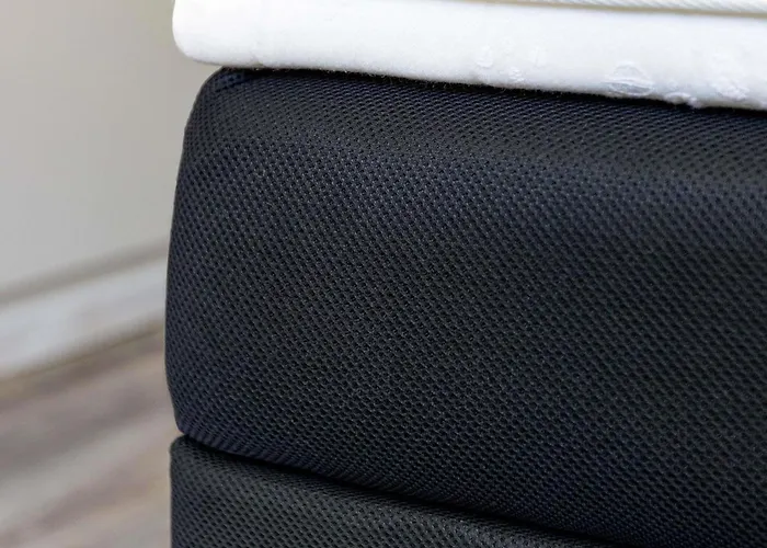 Greet Angouleme Hotel